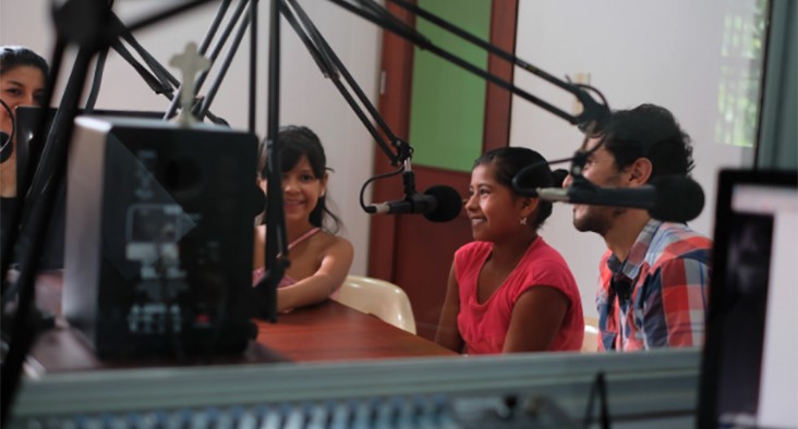 Young people speak to a local radio program, Colombia (2020)